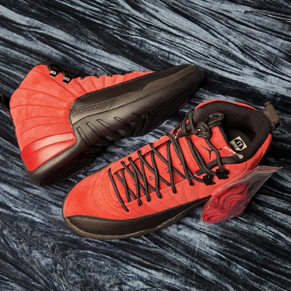 Air Jordan 12, Mens Size 8.5, Red/Black, Reverse Flu Game